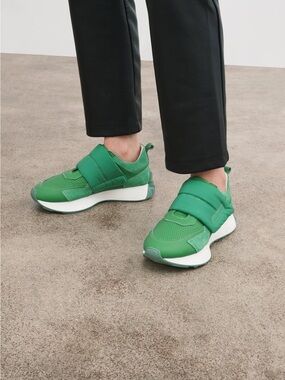 Marcella NYC Marley Sneaker Never Worn size 7